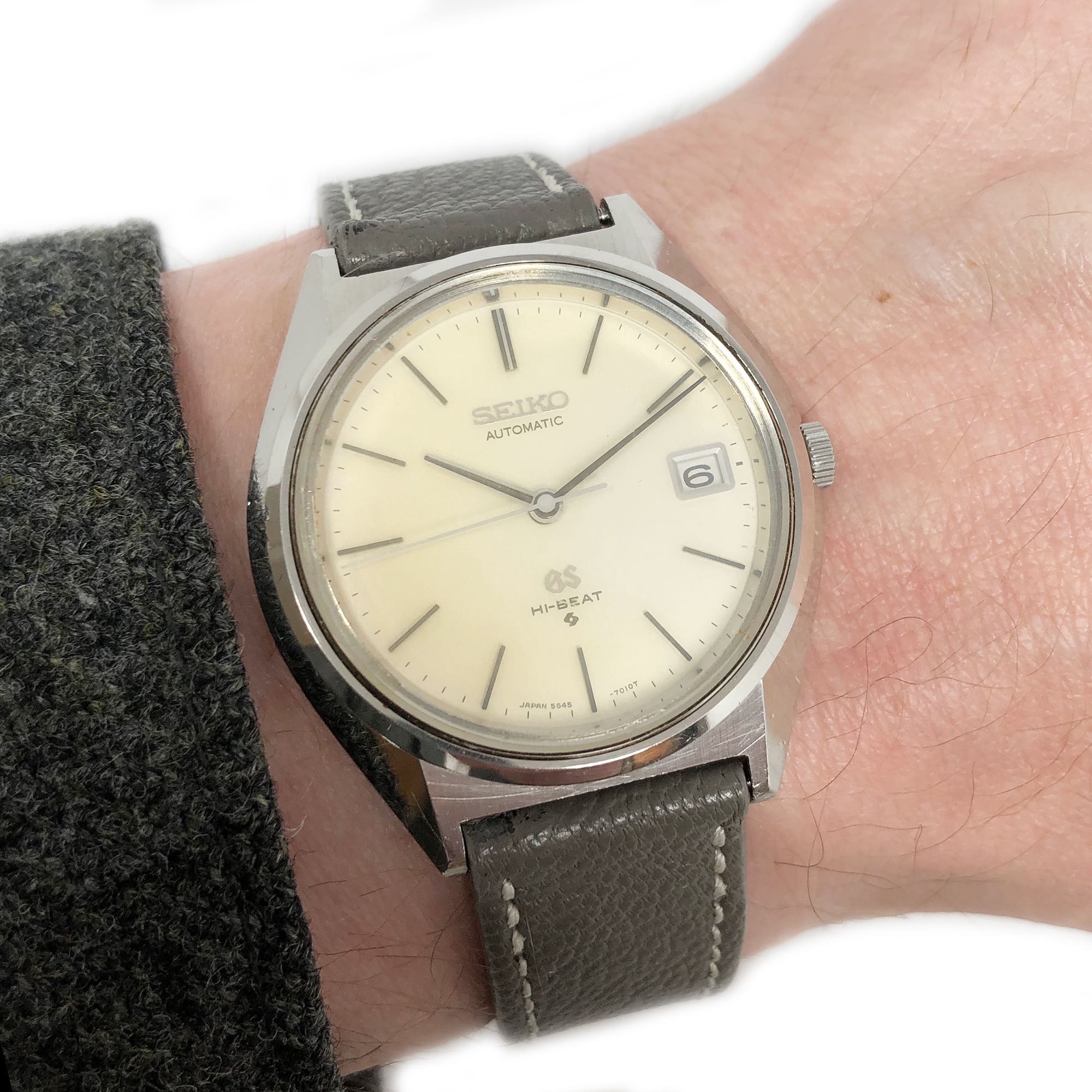 item – Unique Watches